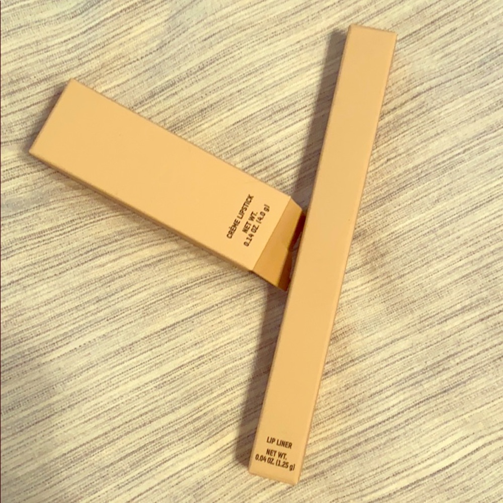 KKW BEAUTY LIPSTICK & LIPLINER